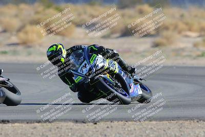 media/Jan-22-2023-CVMA (Sun) [[66d43cdebf]]/Race 11 Stock 1000 Shootout/